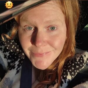 Meet your Posher, Cindy Novare Goods